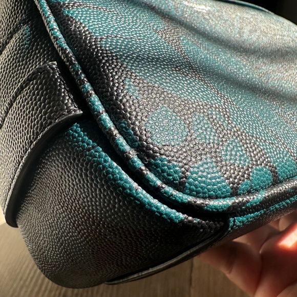 YSL Toiletry/Makeup/Cosmetic Pouch - Picture 13 of 16